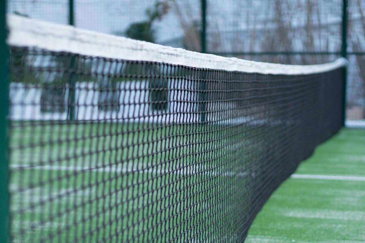 Las Aguas Del Arbuniel Con Pista De Padel Экстерьер фото